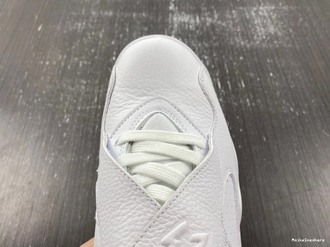 MaikeSneakers AA1239-135 Jordan White Retro 8 OVO 0725